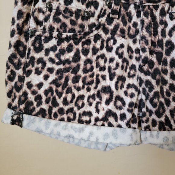 Rag & Bone Rolled Cuff Snow Leopard Print Jean Shorts - Picture 4 of 16